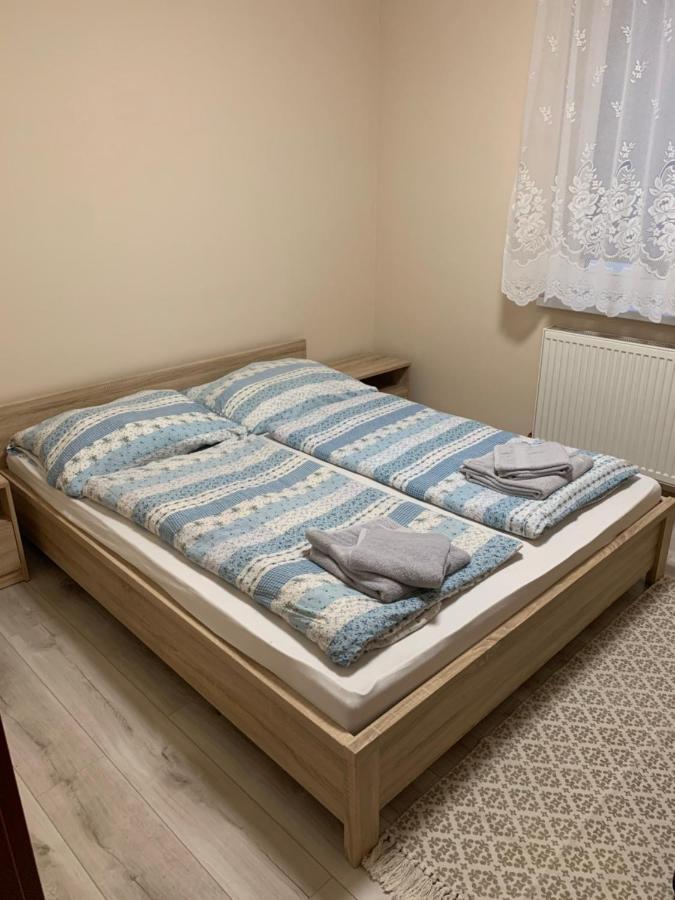 Apartmanovy Dom Magda Vrbov Exterior foto