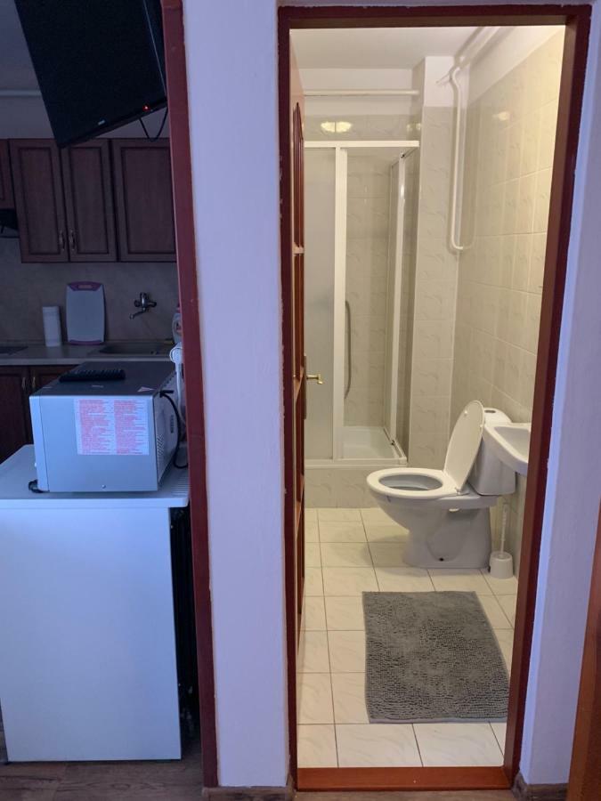 Apartmanovy Dom Magda Vrbov Exterior foto