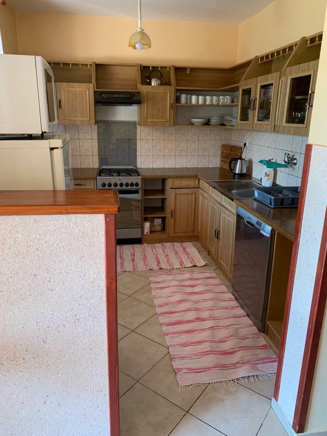Apartmanovy Dom Magda Vrbov Exterior foto